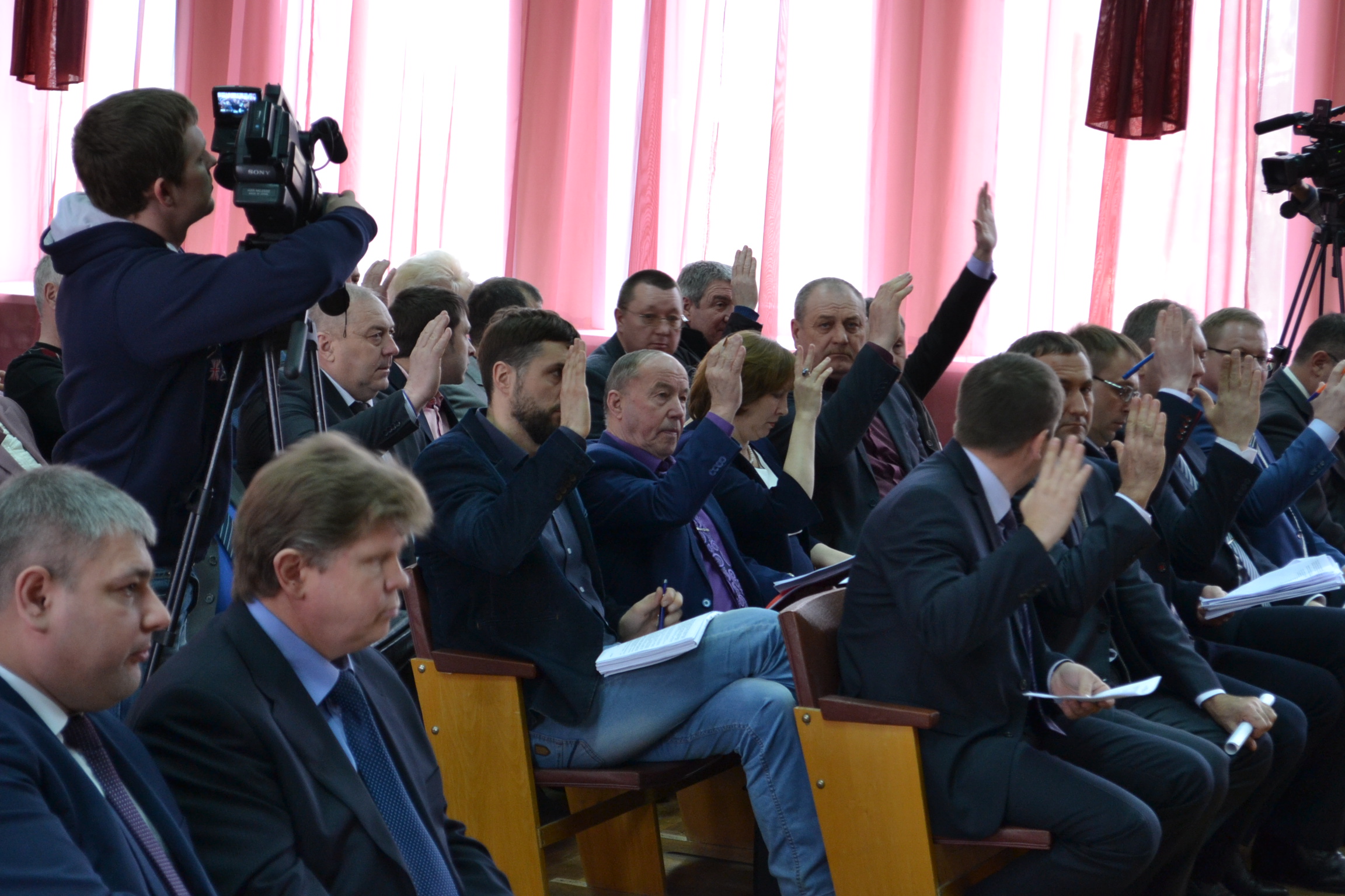 Депутаты утвердили нового и.о. главы администрации Борисоглебска width=360px